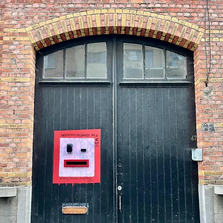 Wunderground House Alojamento de Acomodação e Pequeno-almoço Gante