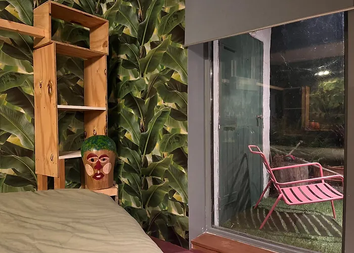 Wunderground House Bed & Breakfast Gand