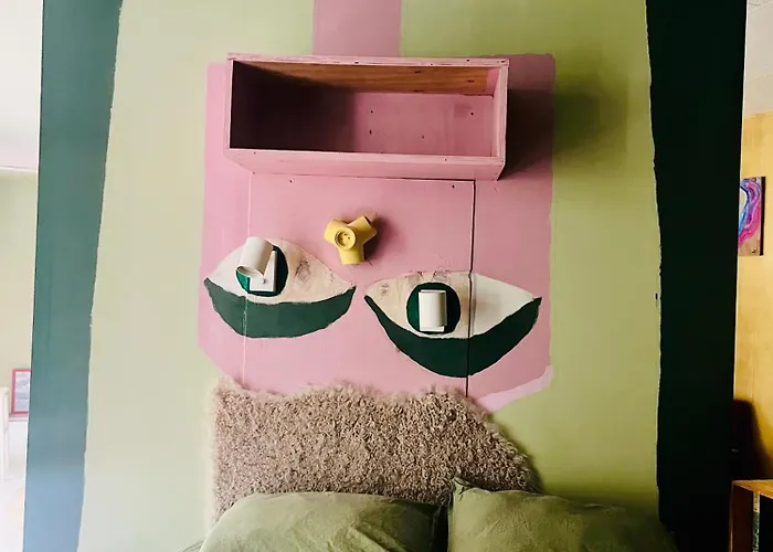 Wunderground House *