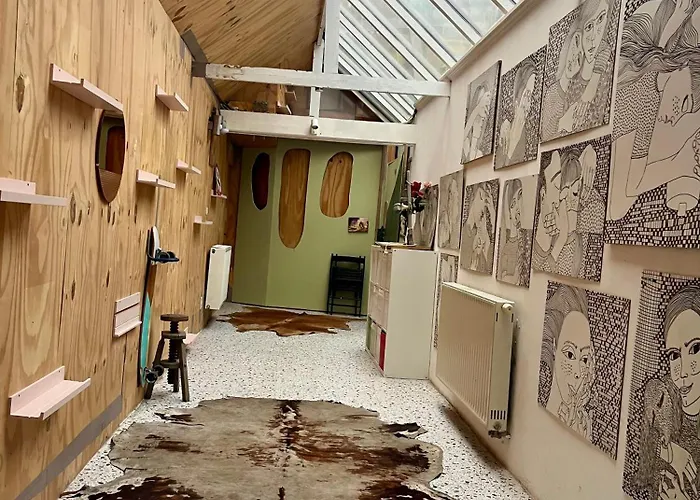 Alojamento de Acomodação e Pequeno-almoço Wunderground House *